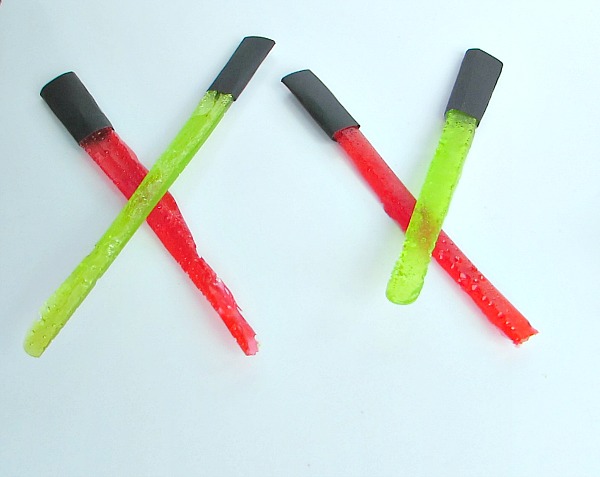 These candy lightsabers are perfect for a star wars party