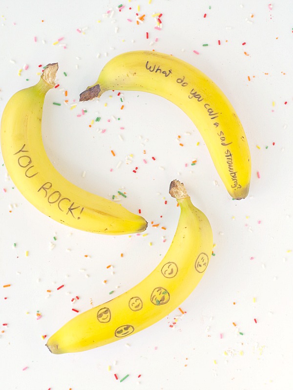 Simple and fun banana notes for lunches