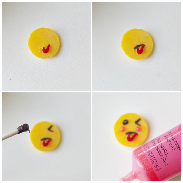 sticking out tongue emoji