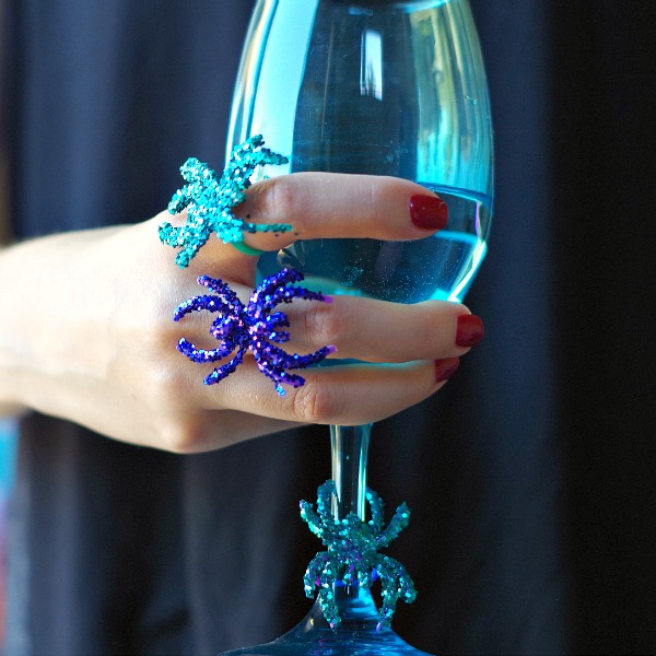 diy glitter spider ring and wine charm
